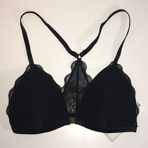 Forever 21 Black Lace Gold Clasp Bra Size M